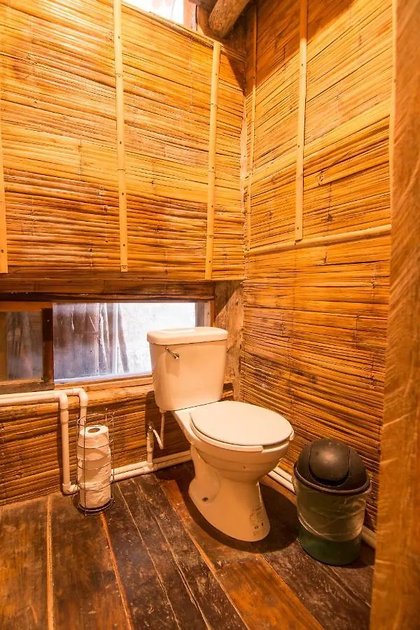 Bambu Gran Palas Hostal Party