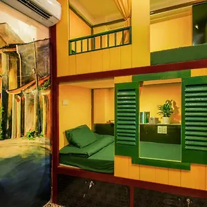 https://hostel-grandma-lu-saigon-bui-vien-walking-street.hotelsvungtau.com
